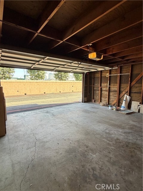 Building Photo - 15266 Ramona Blvd