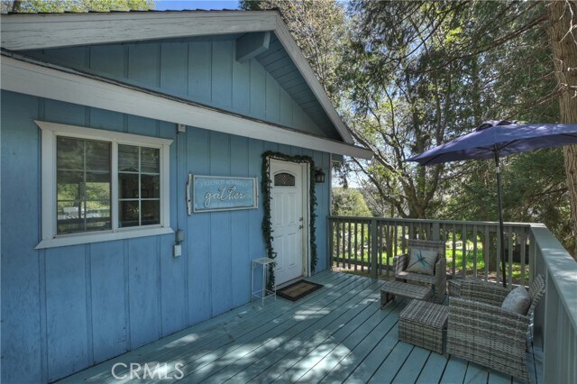 Building Photo - 22365 Pine Dr