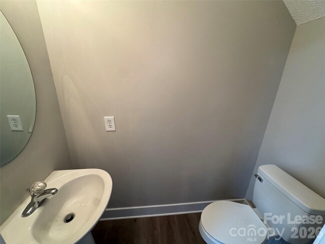 Building Photo - 3251 Blythe Ridge Ct