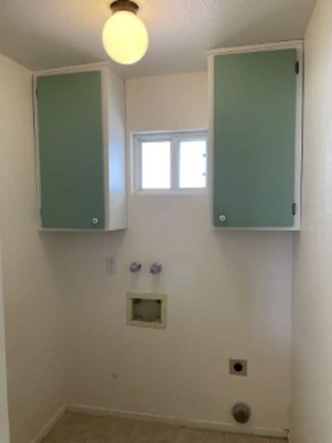 Building Photo - PENDING APPROVED APPLICATION!!!-No longer ...