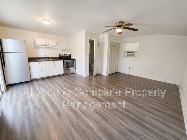 Building Photo - 4803 Lexington Ave
