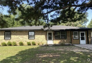 Building Photo - 504 S Cedar Pl