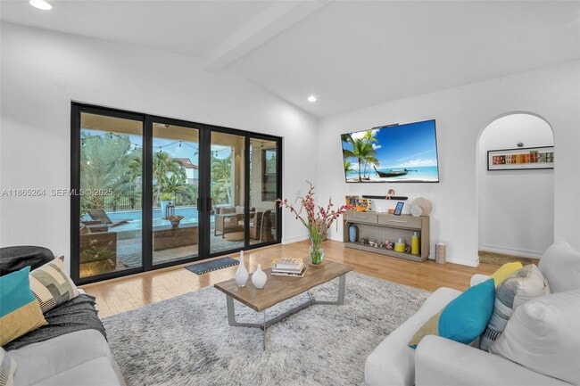 Building Photo - 1281 SW 113th Way