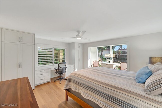 Building Photo - 2258 Gulf Shore Blvd N