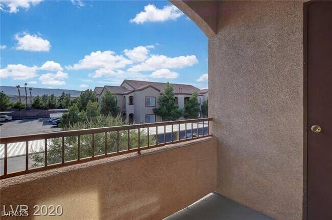 Building Photo - 9580 W Reno Ave