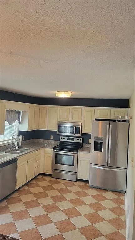 Building Photo - Earn Wealth While Leasing - Like a Homeown...