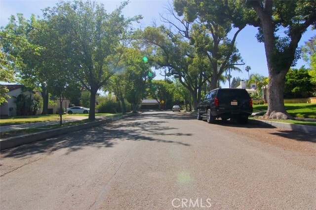 Building Photo - 244 Spencer St