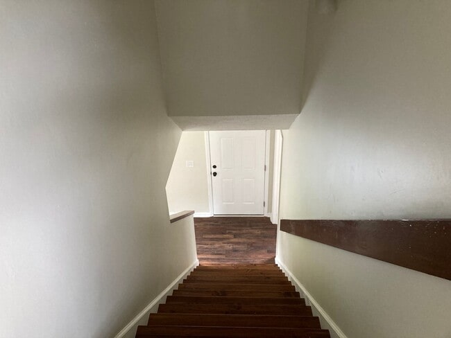 Building Photo - All new interior and exterior! Move in ready!