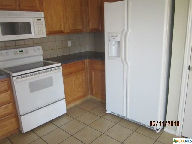 Building Photo - 2303 Jake Dr