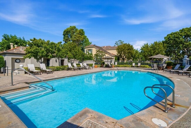 Building Photo - Stunning 3 Bedroom Home in Gated Newport Coast