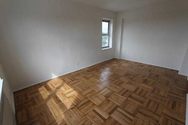 Building Photo - 2 bedroom in Rego Park NY 11374