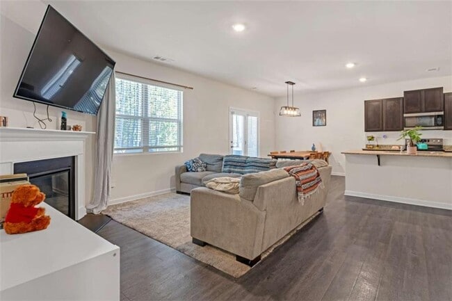 Building Photo - 3741 Makeover Ct