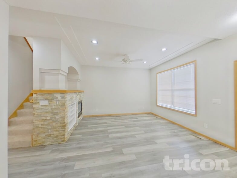 Building Photo - 14397 Banyan Ln