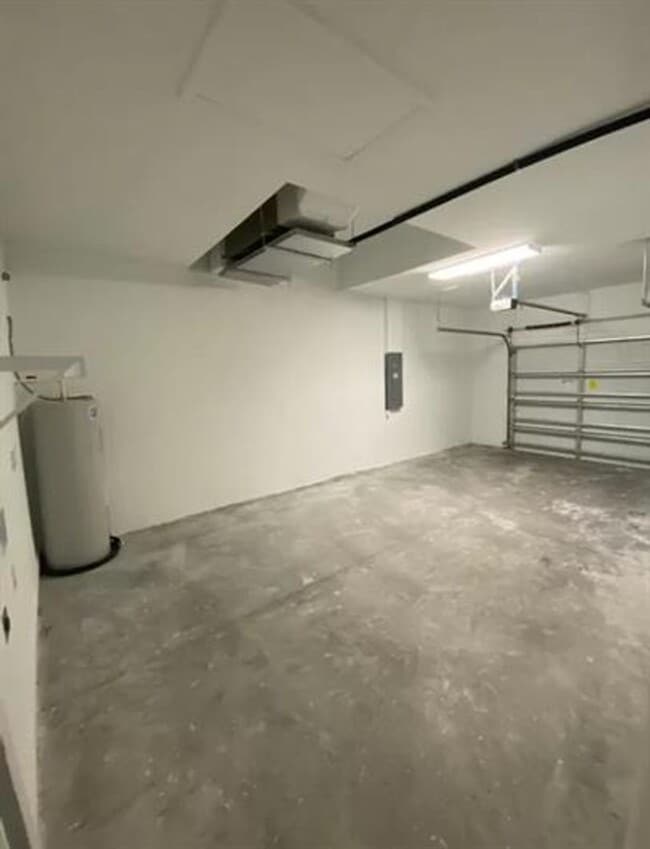 Building Photo - 26323 Explorer Rd