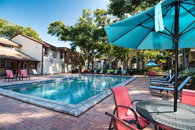 Building Photo - 1793 Hampton Ln