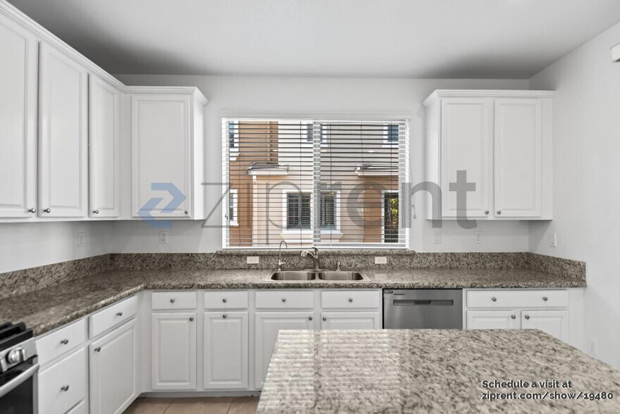 Building Photo - 291 Montalcino Cir