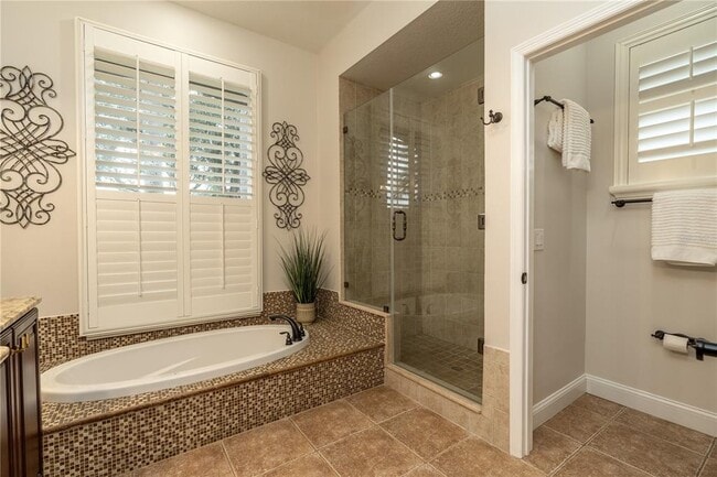Building Photo - 3829 Spruce Pine Dr