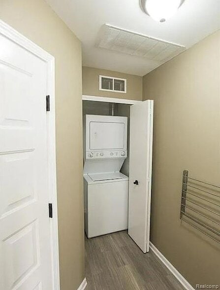 Building Photo - 76 W Bethune St