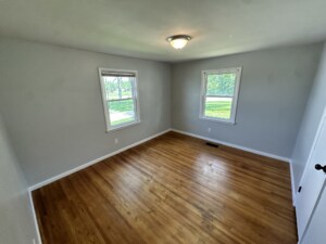 Building Photo - 3 Bedroom Country Home!