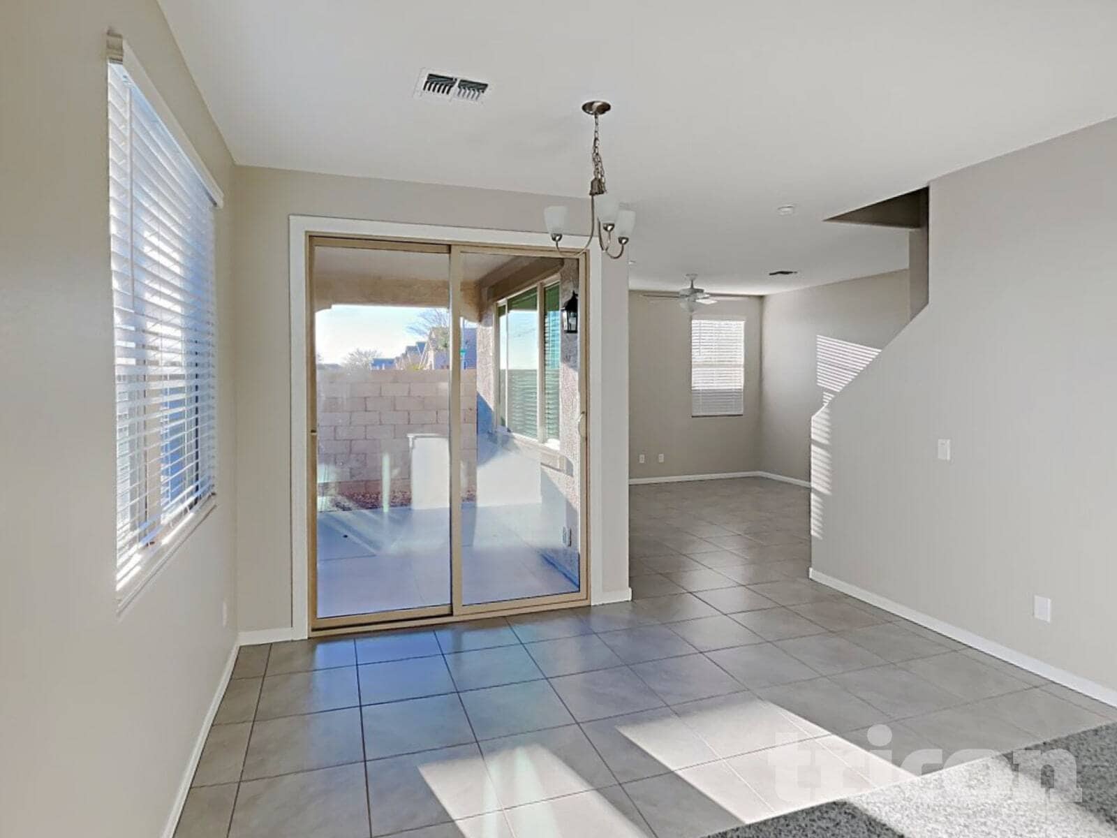 Building Photo - 8636 E Posada Ave