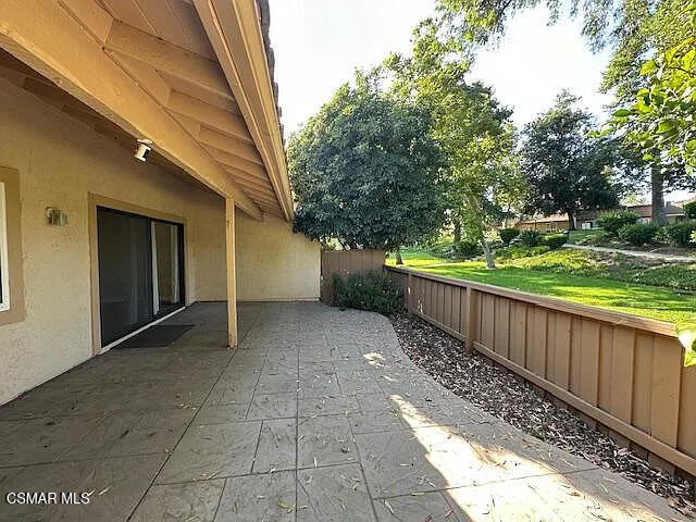 Building Photo - 2585 Northshore Ln