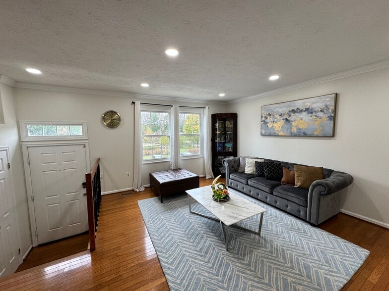 Building Photo - 12418 Port Haven Dr