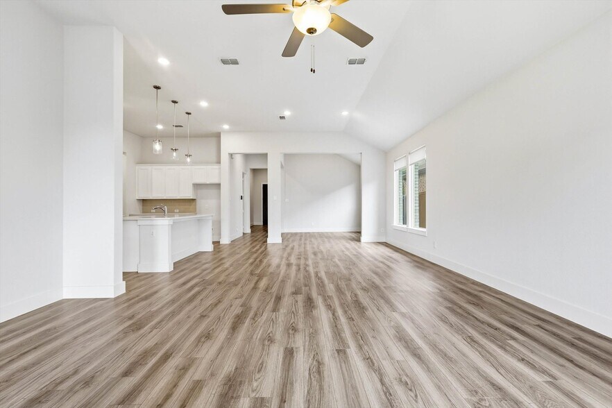 Building Photo - 1861 Arbor Dr