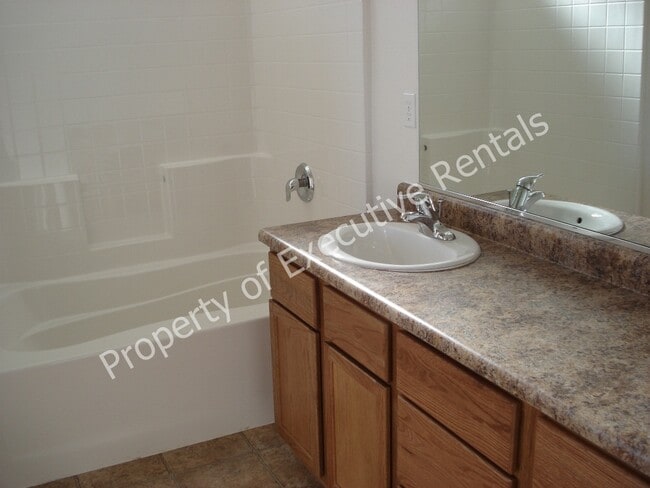 Building Photo - 4604 Pyramid Peak Dr