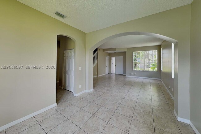 Building Photo - 16203 Opal Creek Dr