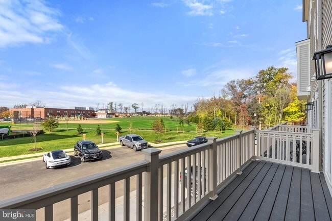 Building Photo - 23142 Horseshoe Trl Sq