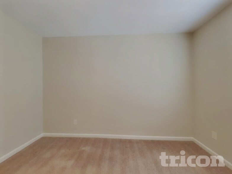 Building Photo - 253 Ryans Point