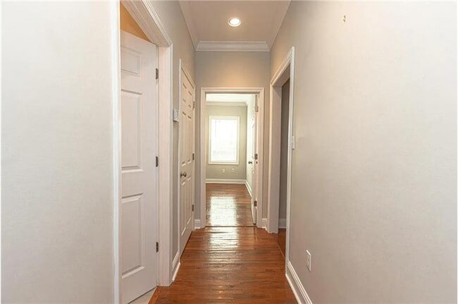 Building Photo - 3424 Northview Dr