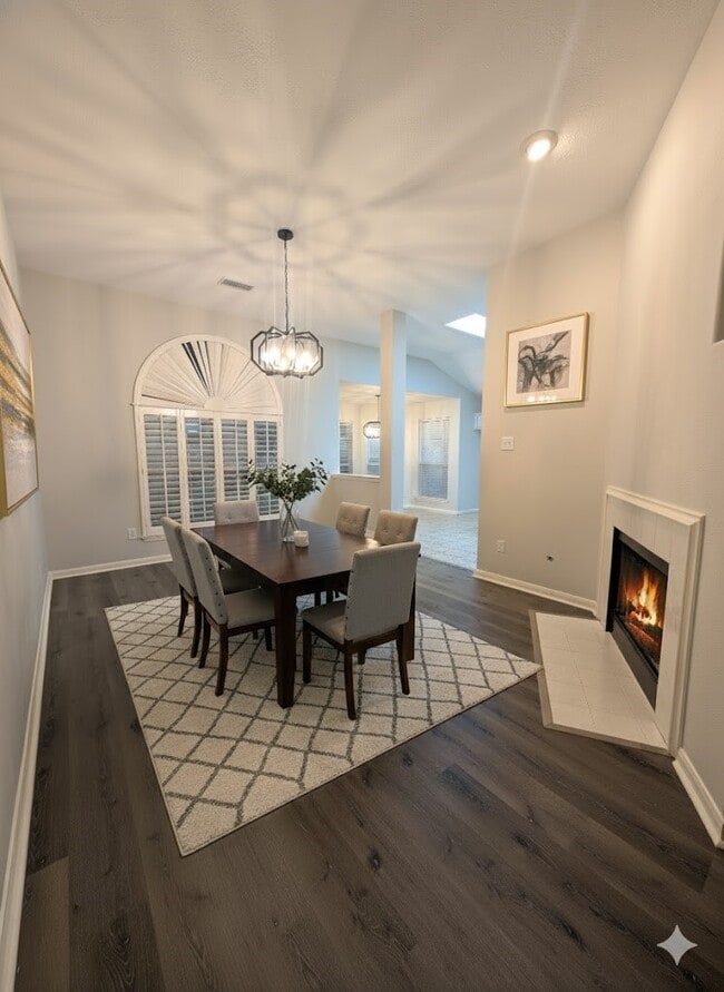 Building Photo - 20411 Willow Trace Dr