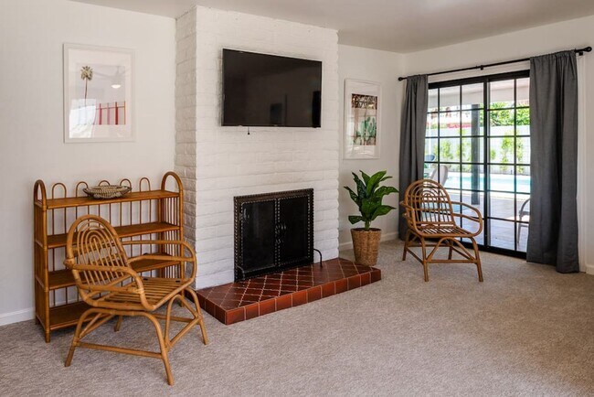 Building Photo - Luxury Mid-Century Retreat in the Heart of the Historic Movie Colony (Monthly Only - No Long Term)