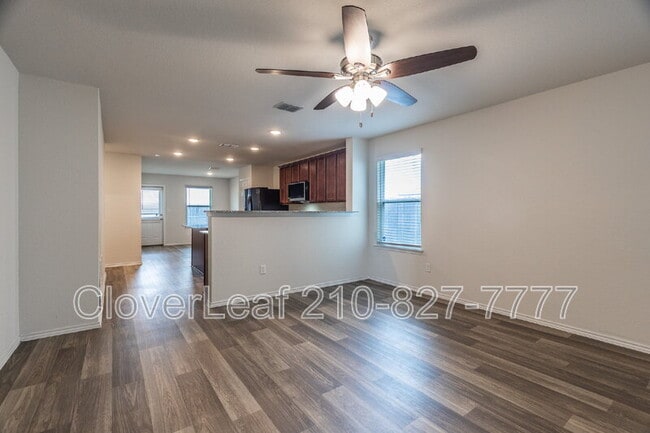 Building Photo - 6026 Bluestem Wy