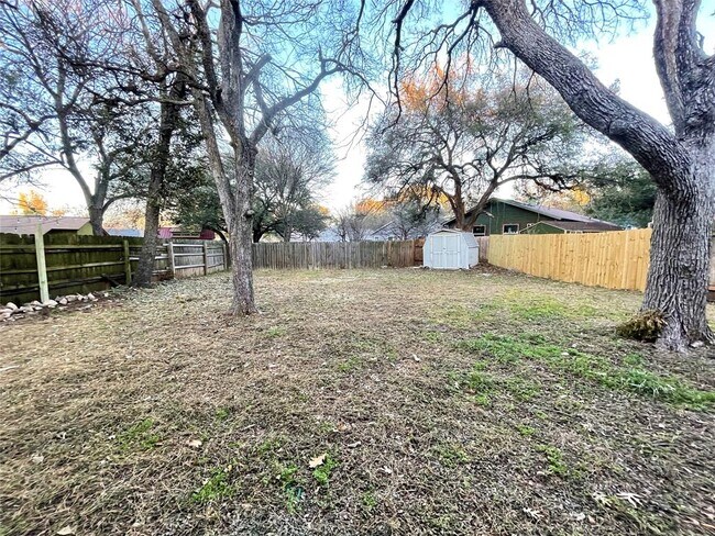 Building Photo - 5912 Avery Island Ave