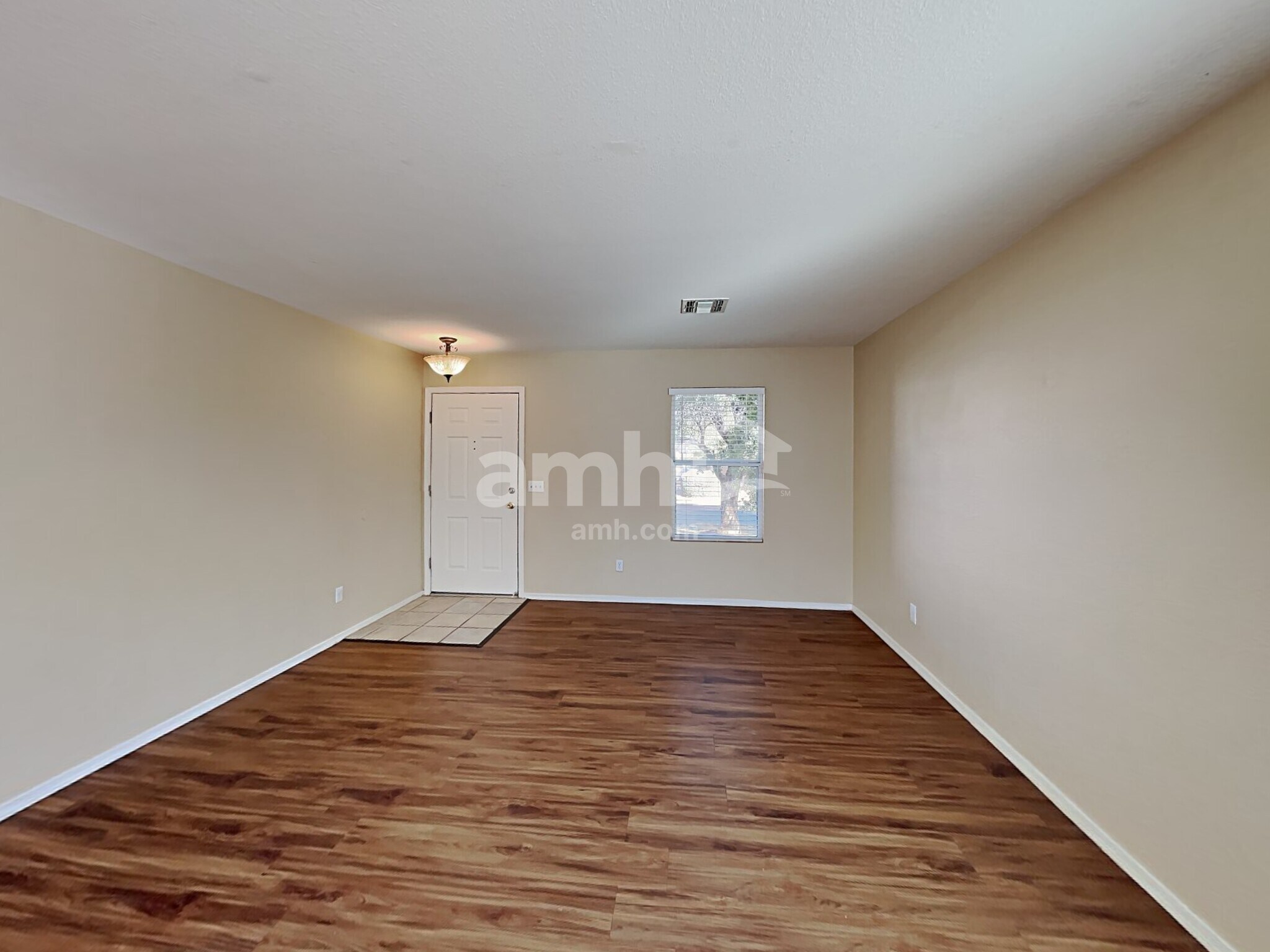 Building Photo - 360 E Atlas Cedar Pl