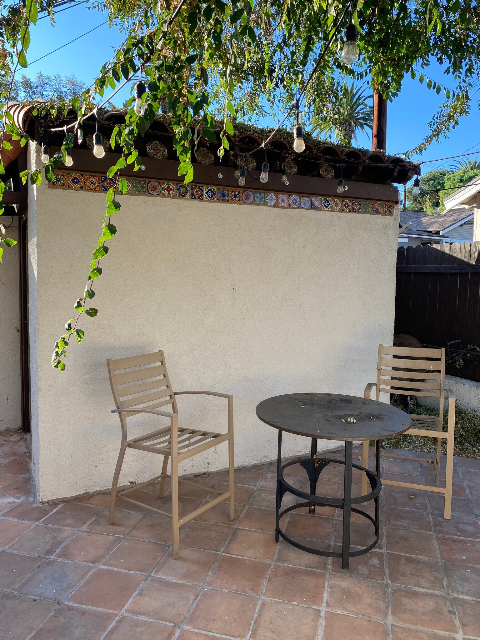 Building Photo - 1357 E Orange Grove Blvd