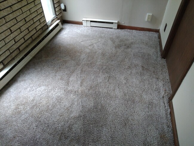 Building Photo - 1888 Spaulding Rd