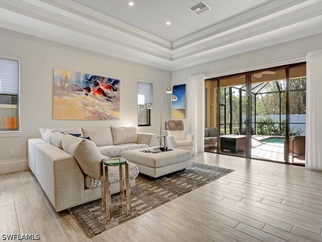 Building Photo - 840 98th Ave N