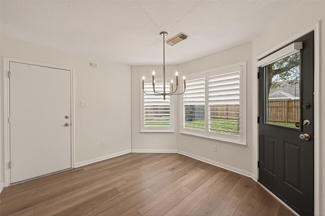 Building Photo - 14227 Cypress Valley Dr