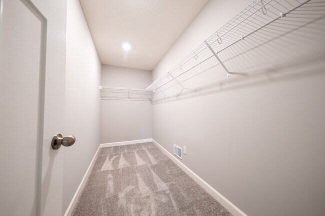 Building Photo - 4849 Stable View Dr