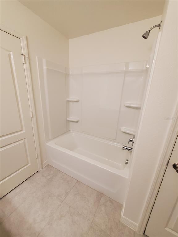 Building Photo - 2058 Ficus St