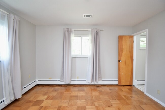 Building Photo - 12143 Audie Ct