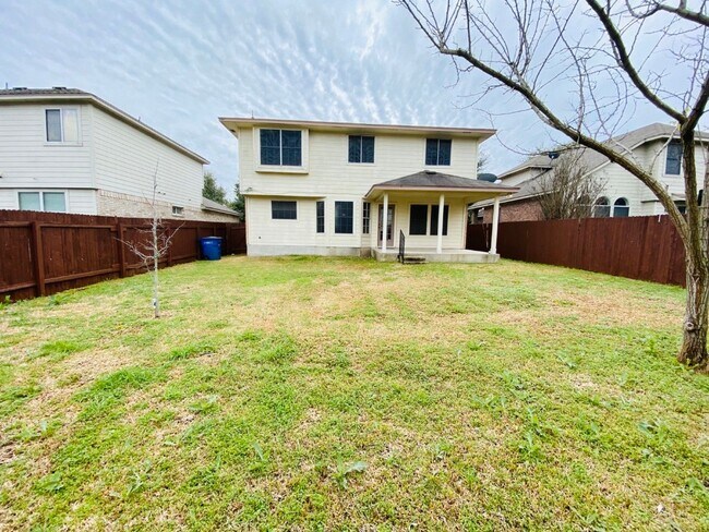 Building Photo - 14500 Ballycastle Trail