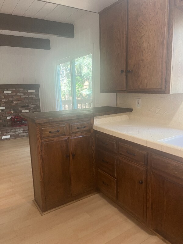 Building Photo - 675 E Victoria Ct