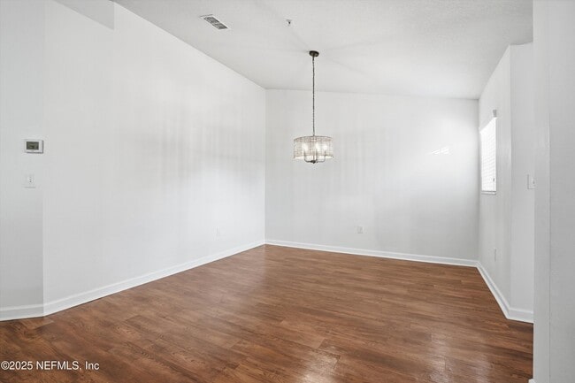 Building Photo - 6633 Jefferson Garden Ct