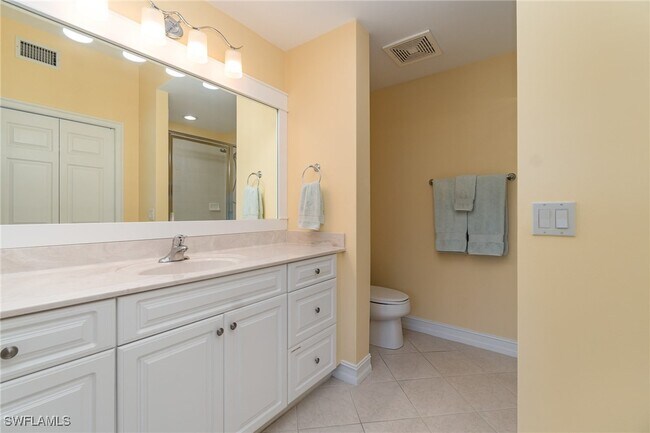 Building Photo - 10520 Amiata Way