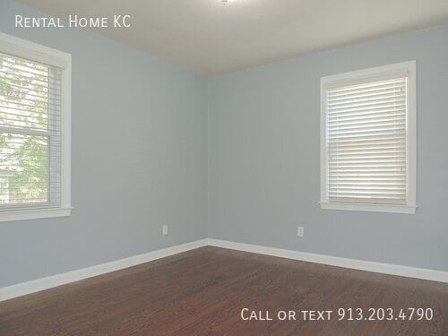 Building Photo - 6325 Santa Fe Dr