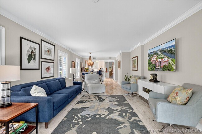 Building Photo - 1099 S Ocean Blvd